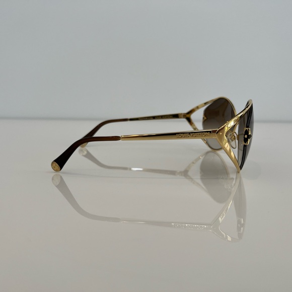 LOUIS VUITTON GOLD METAL FRAME SUNGLASSES NWOTS! - Picture 12 of 17